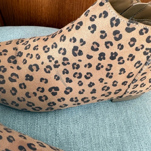 Cat & Jack Girls Leopard Print Booties – Size 3 - Picture 7 of 7